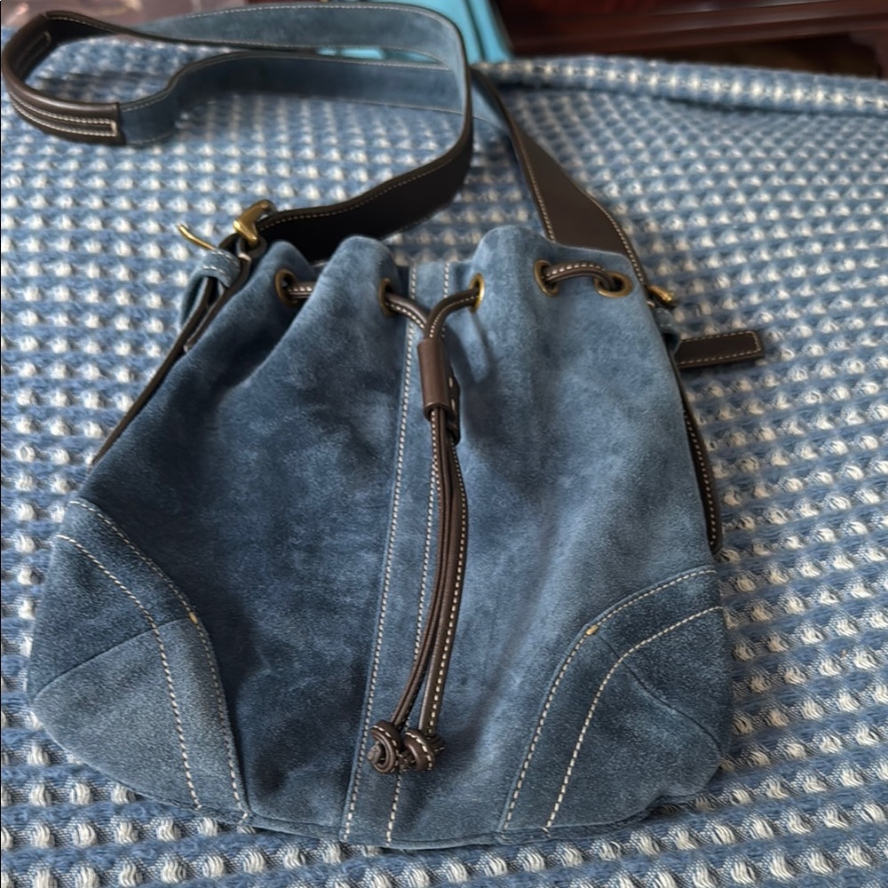 Elegant Blue Suede Bucket Bag